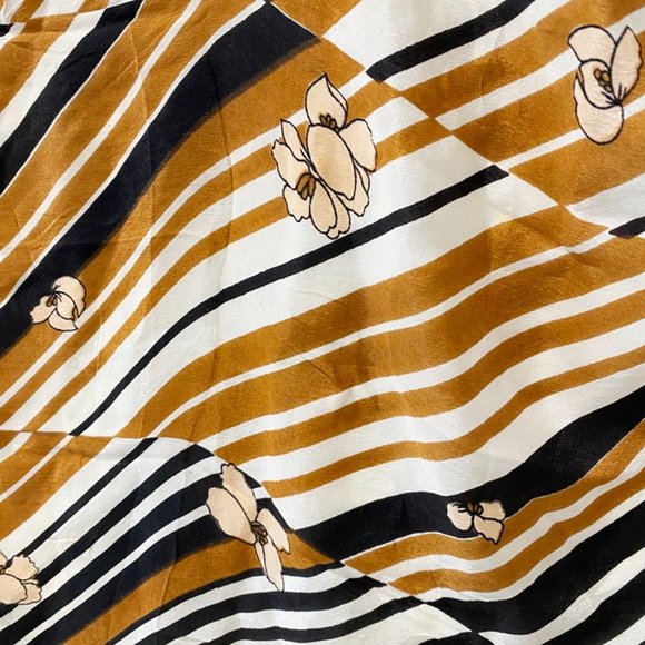 Old 100% Silk Scarf Black Brown Ivory Diagonal Stripe Peach Flowers 30" Square - Picture 2 of 6